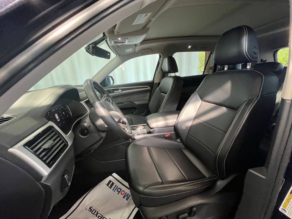 2022 Volkswagen Atlas V6 SE Technology photo 10