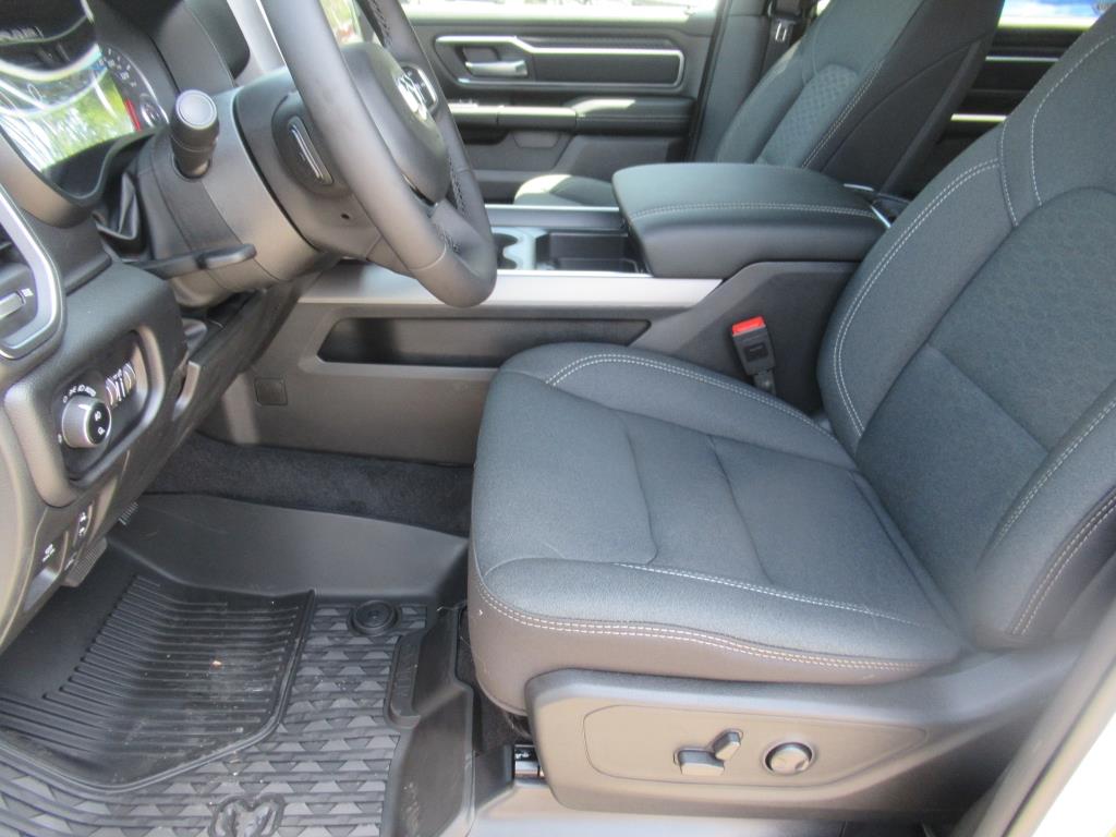 2025 Ram 1500 Big Horn Lone Star photo 15