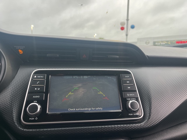 2021 Nissan Kicks S photo 12