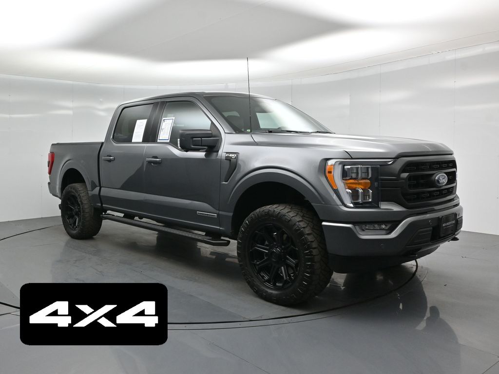 2021 Ford F-150 XLT's photo
