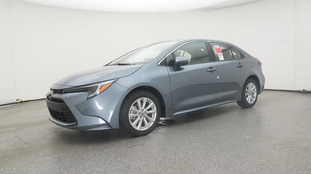 2025 Toyota Corolla Hybrid XLE photo 6