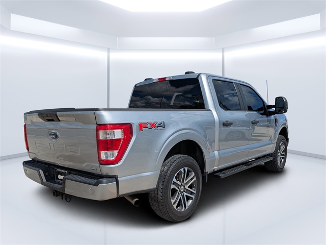 2022 Ford F-150 XL photo 3