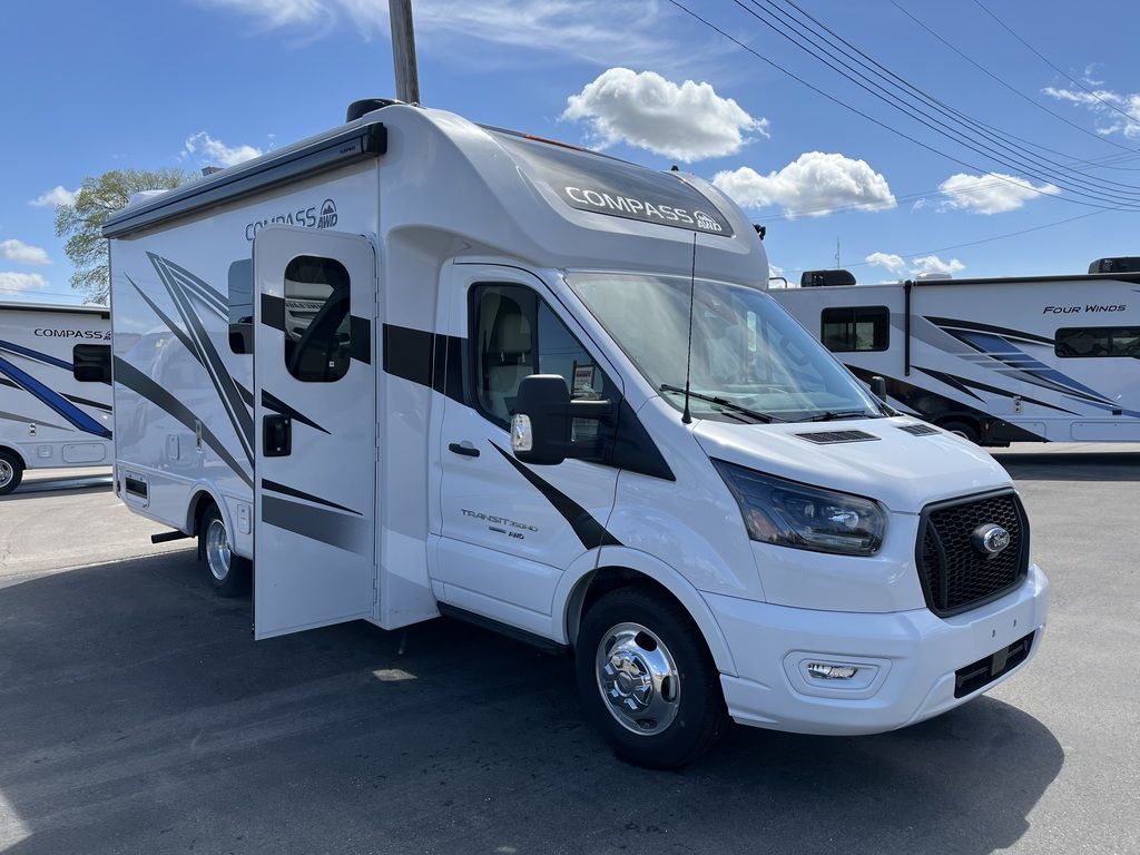 2023 Ford Transit Cutaway Base's photo