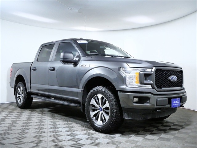 2019 Ford F-150 XL's photo