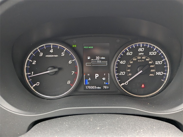 2017 Mitsubishi Outlander SE photo 28