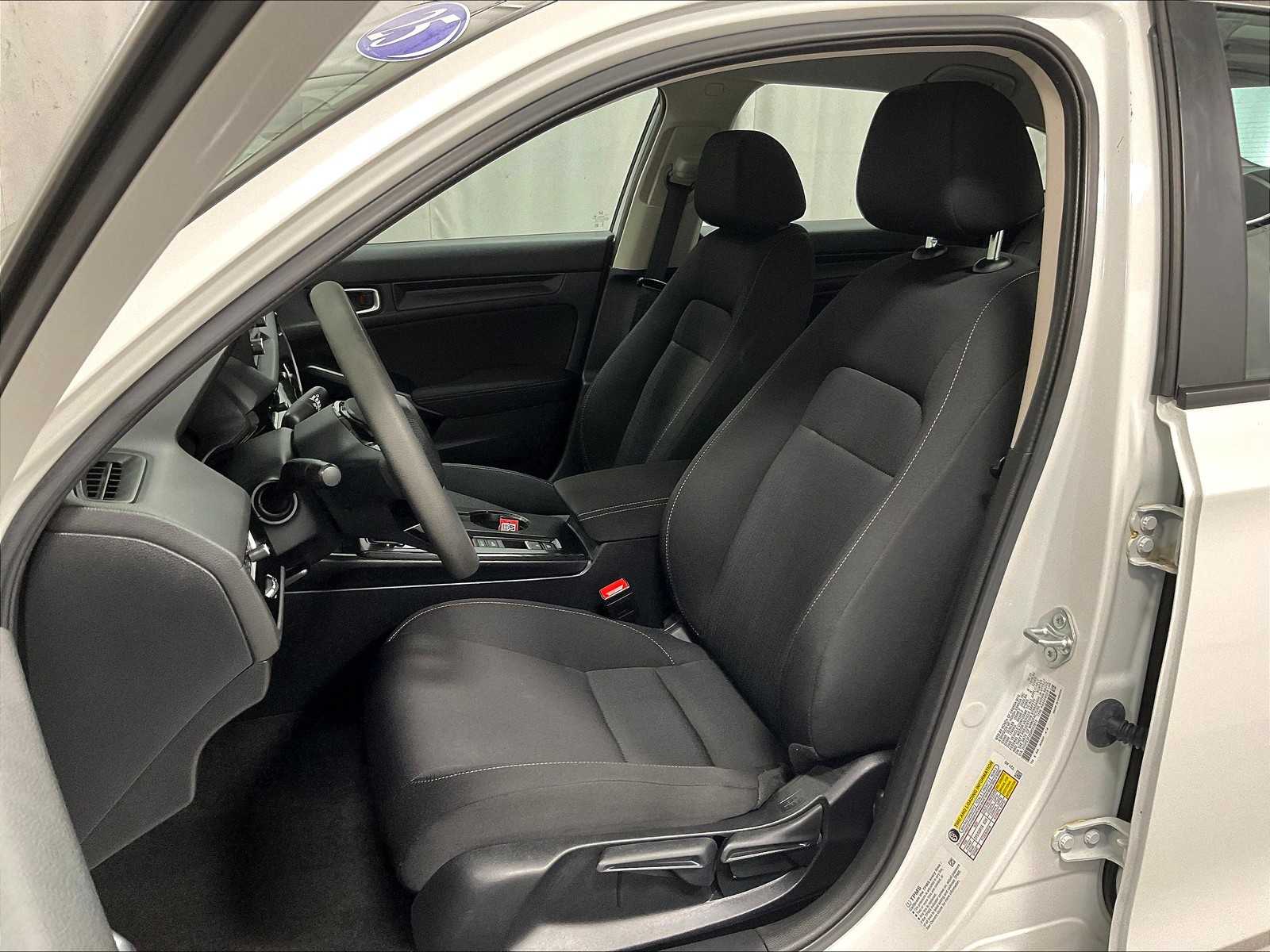 2025 Honda Civic LX photo 10