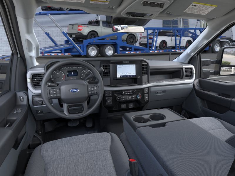 2026 Ford F-600 photo 7