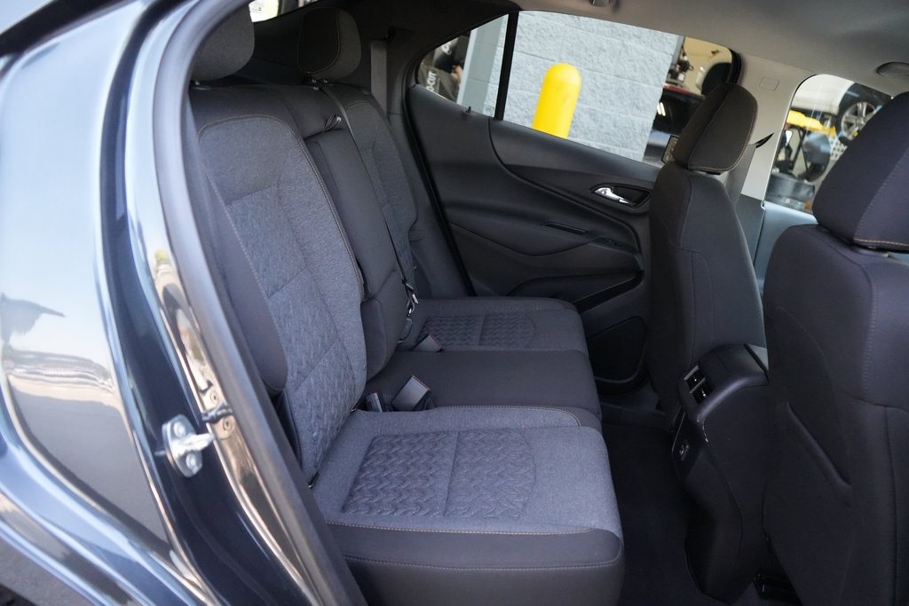 2023 Chevrolet Equinox LT photo 32