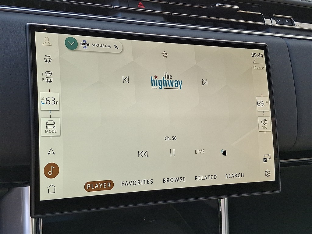 2025 Land Rover Range Rover Autobiography photo 15