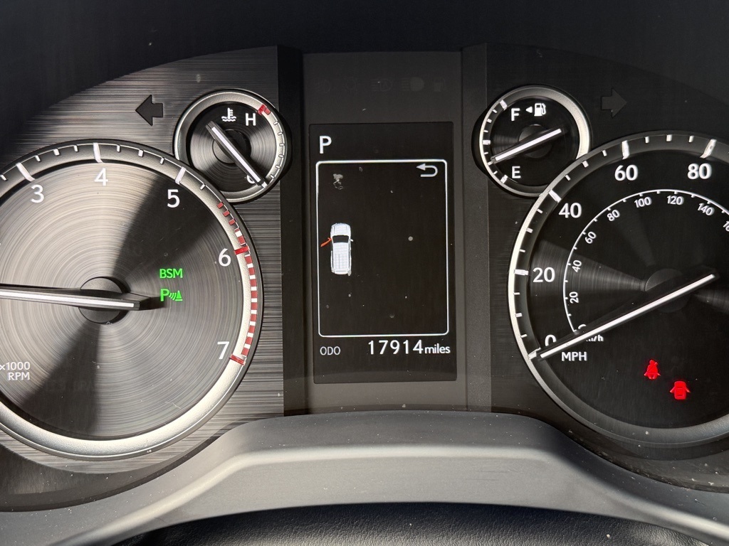 2023 Lexus GX 460 photo 20