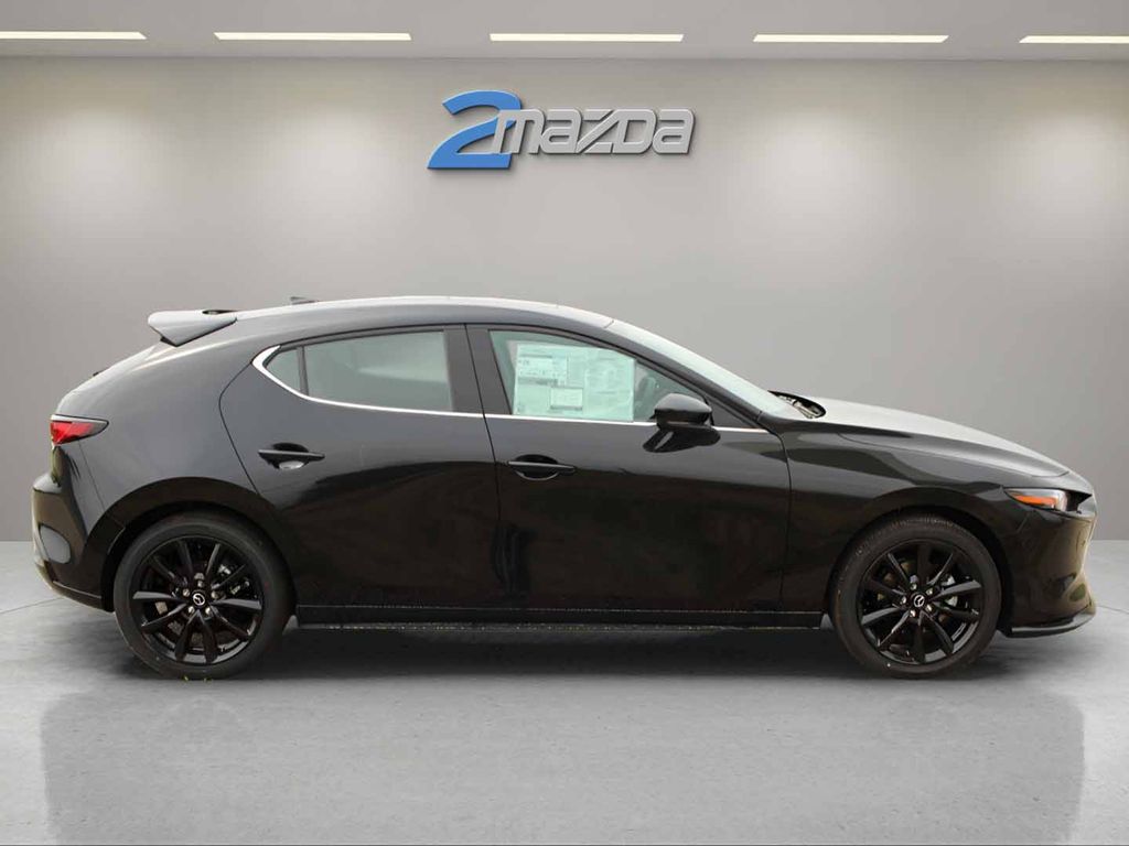 2025 Mazda Mazda3 Hatchback 2.5 Turbo Premium Plus photo 5