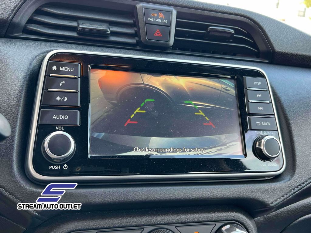 2025 Nissan Versa 1.6 S photo 22
