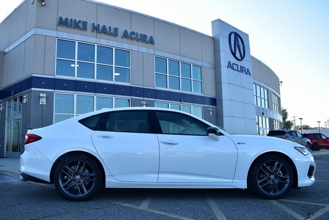 2025 Acura TLX SH-AWD A-Spec photo 4