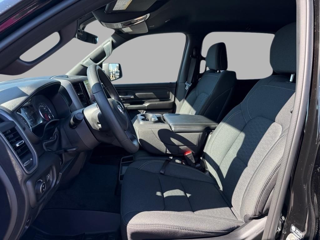 2025 Ram 1500 Warlock photo 18