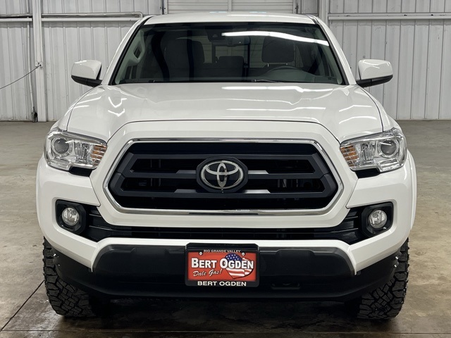 2023 Toyota Tacoma SR5 photo 2
