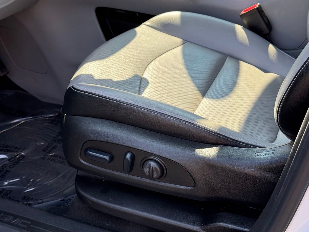 2023 Gmc Terrain SLT photo 21