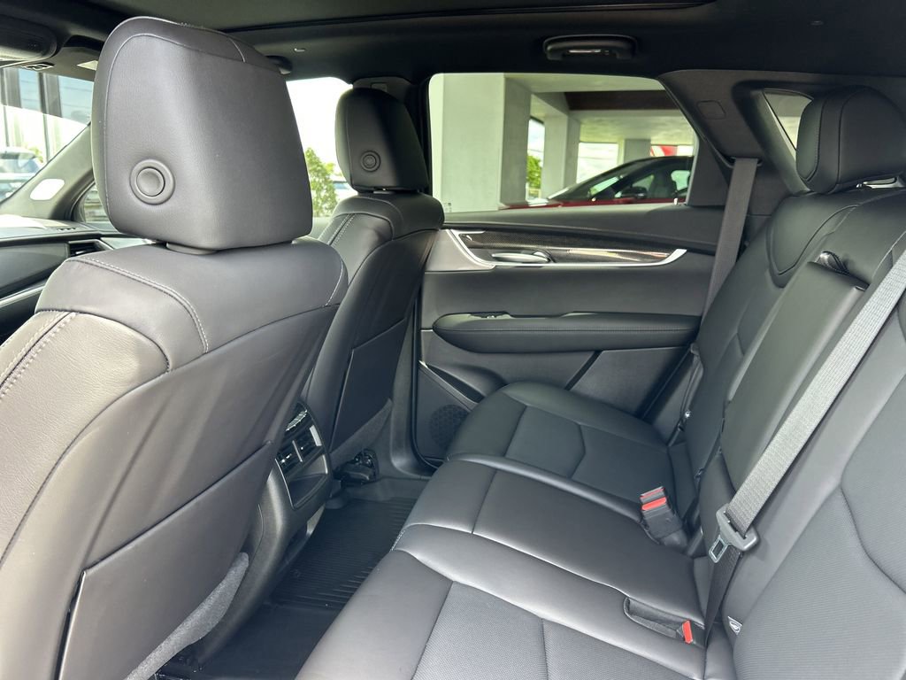 2025 Cadillac XT5 Sport photo 17