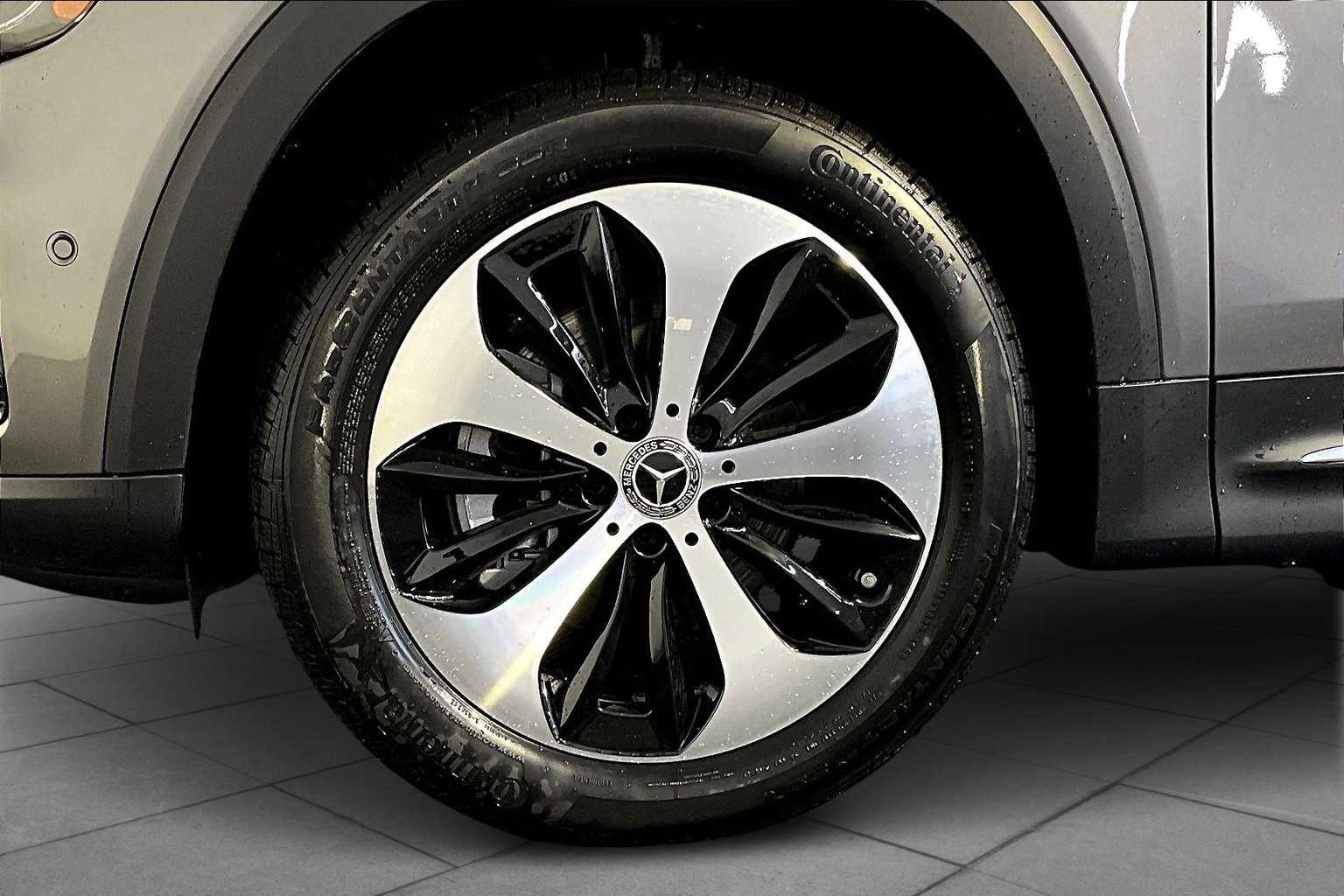 2026 Mercedes Benz GLB 250 4MATIC photo 16
