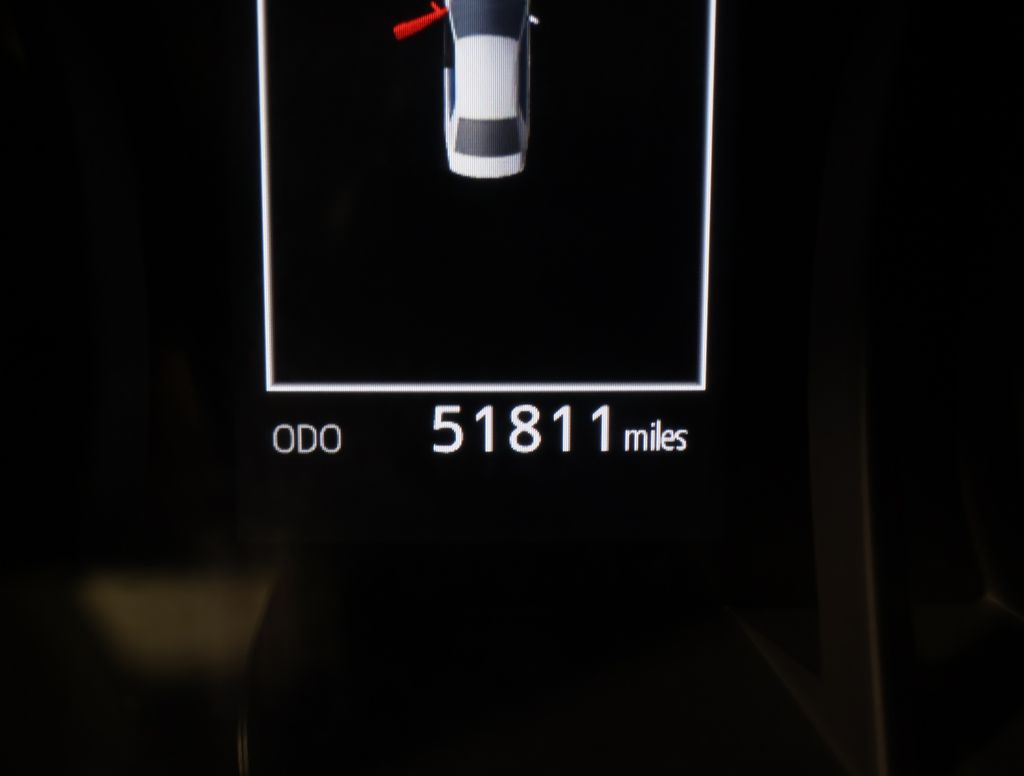 2023 Toyota Camry SE photo 10