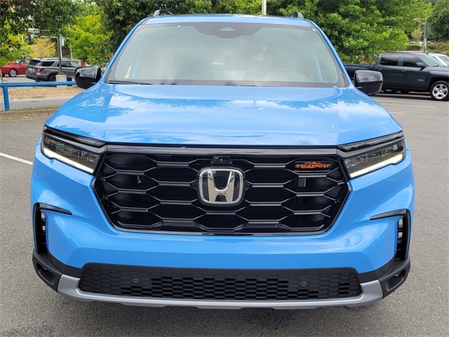 2025 Honda Pilot TrailSport photo 7
