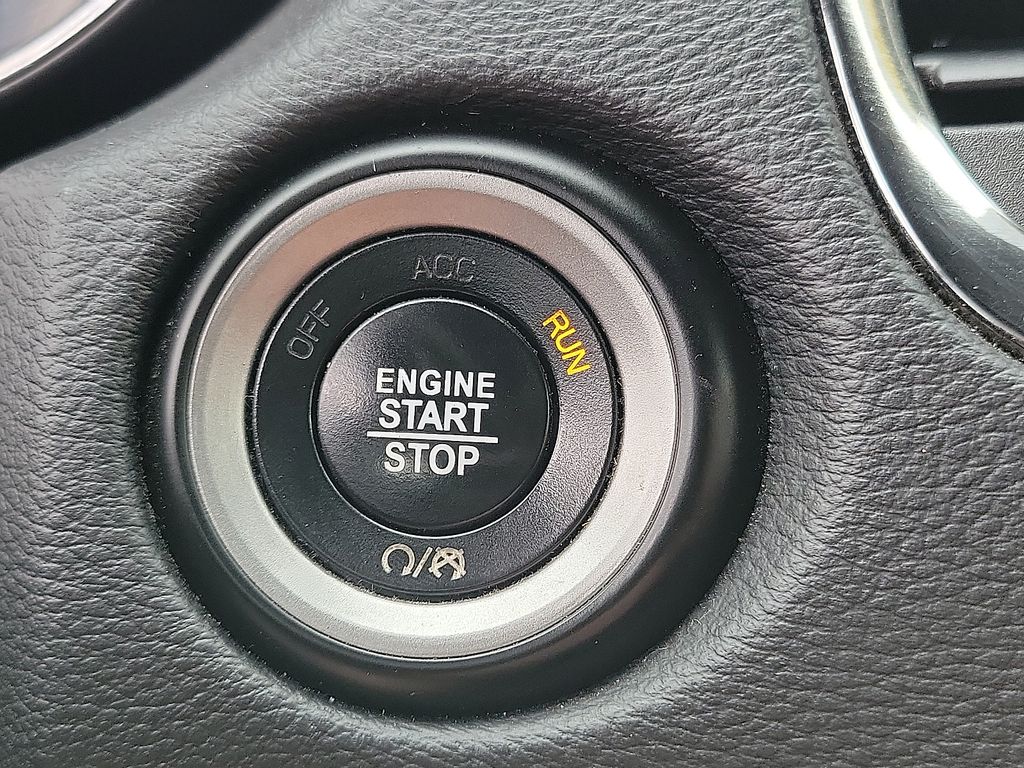 2019 Dodge Durango R/T photo 11