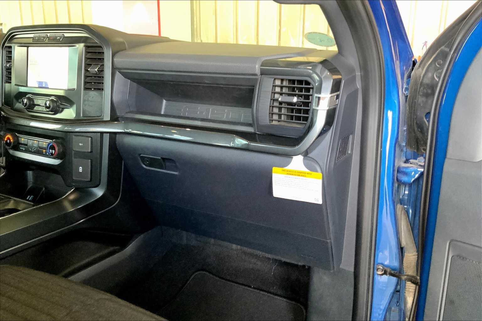 2022 Ford F-150 XL photo 17