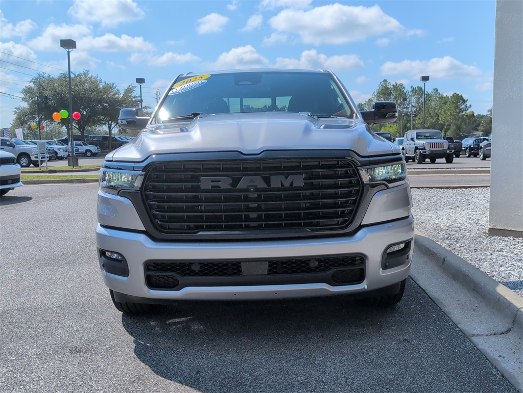 2025 Ram 1500 Laramie Night Edition photo 3