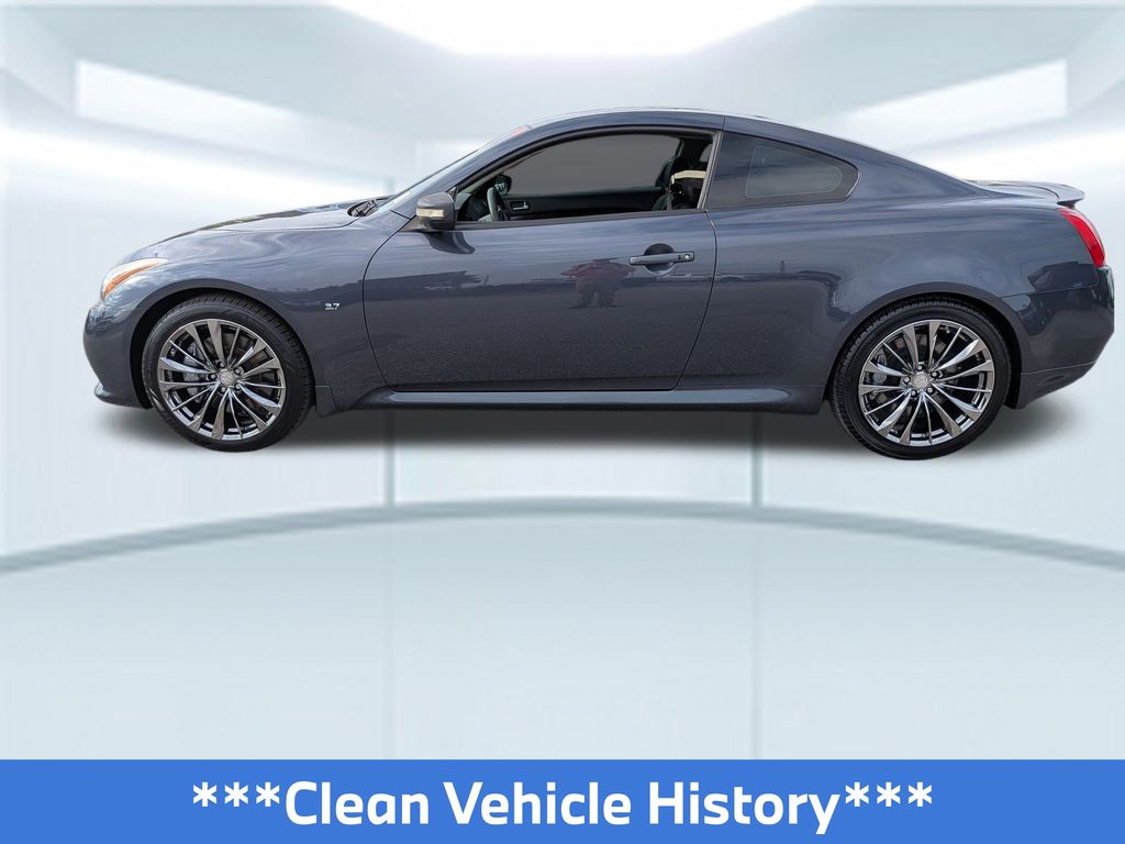2015 Infiniti Q60 Coupe Journey photo 2