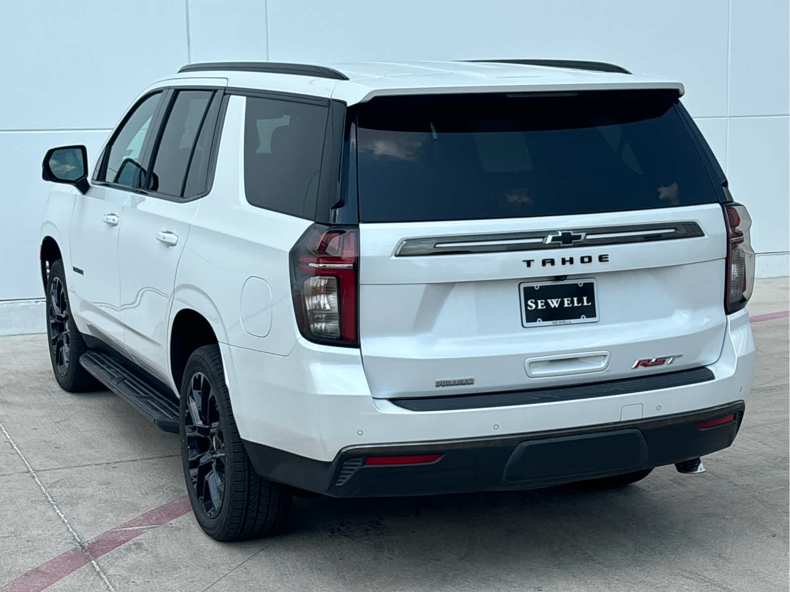 2022 Chevrolet Tahoe RST photo 6