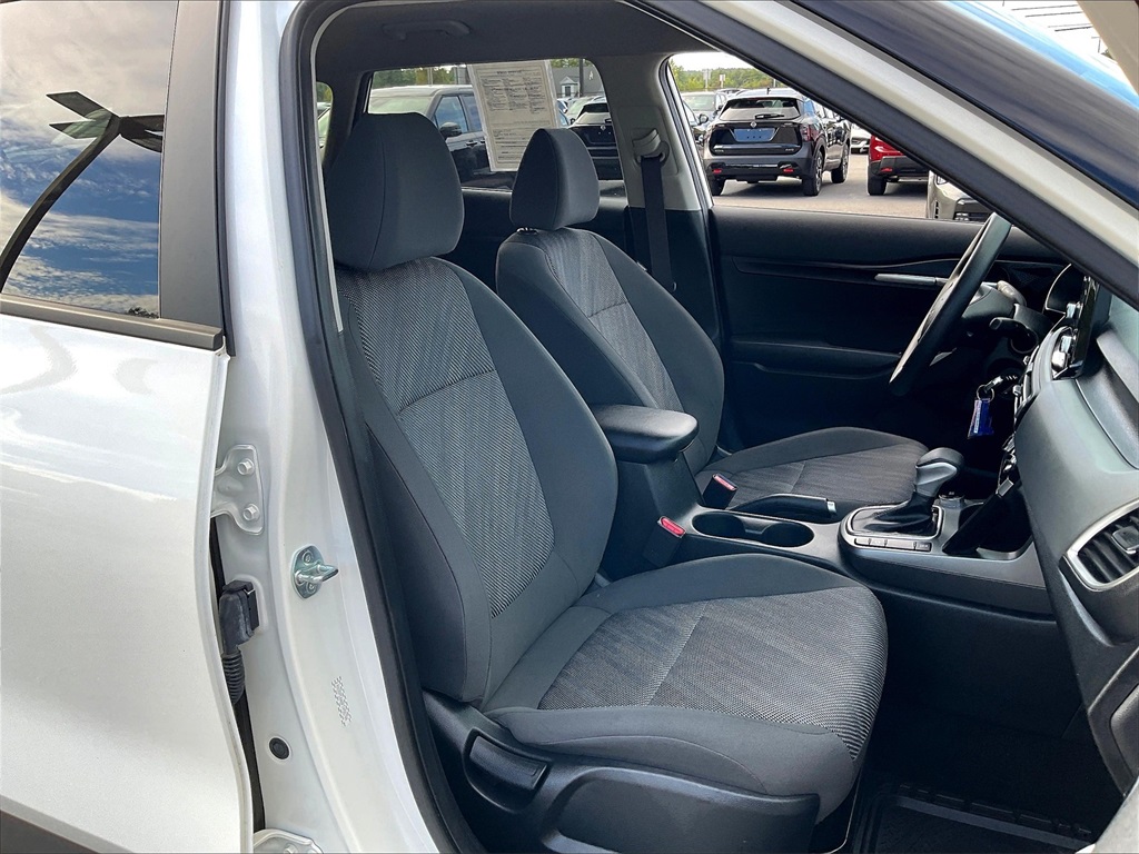 2023 Kia Seltos LX photo 8