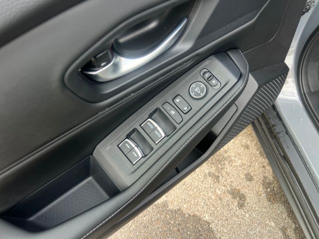 2025 Honda Accord Hybrid Sport photo 11