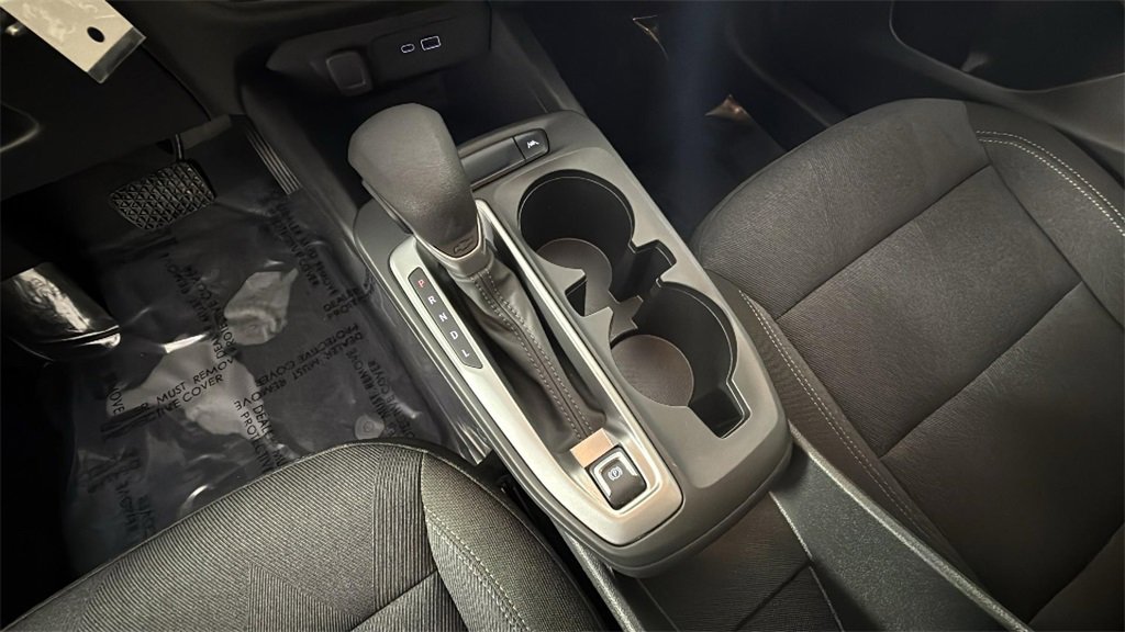 2025 Chevrolet Trax LS photo 21