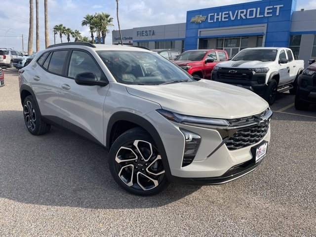 2026 Chevrolet Trax RS's photo