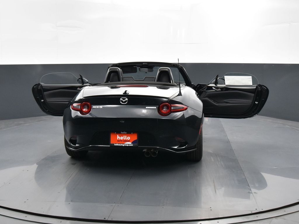 2025 Mazda MX-5 Miata Miata photo 27