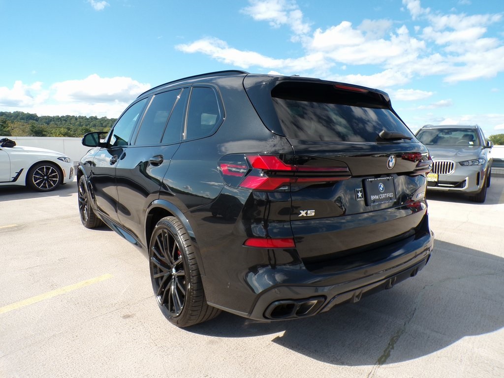 2025 Bmw X5 M60i photo 2