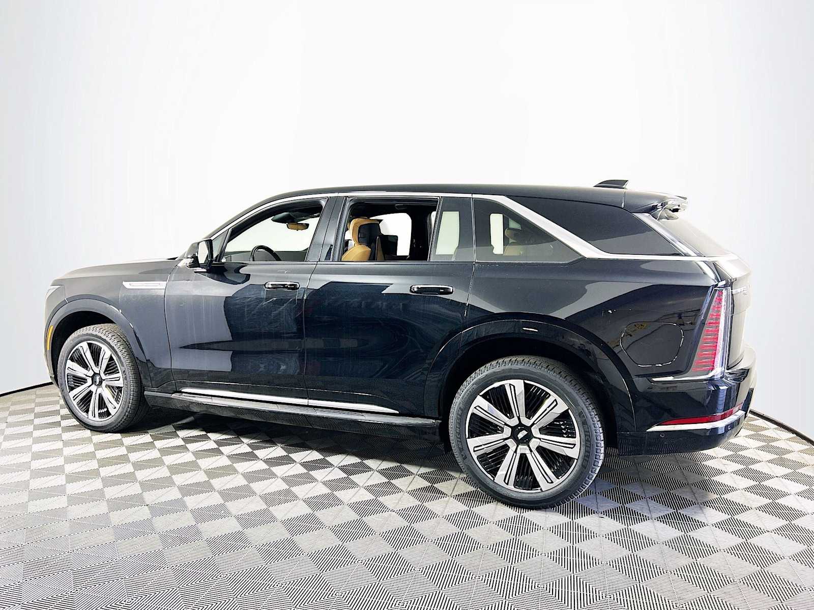 2025 Cadillac Escalade IQ Luxury 2's photo