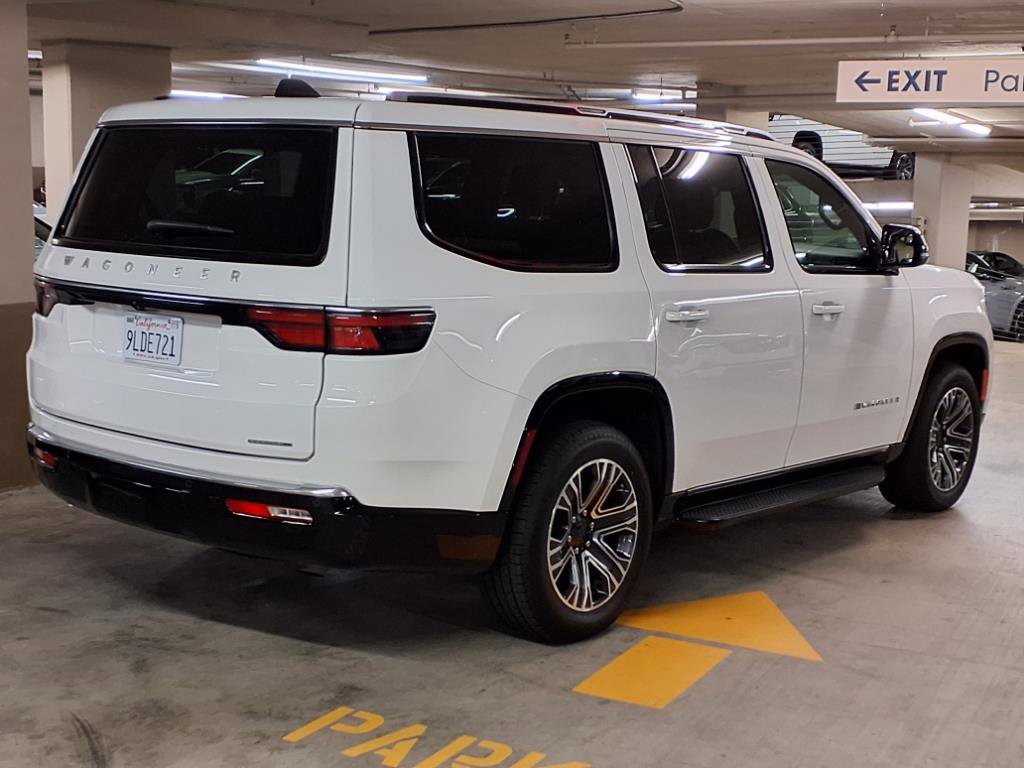 2024 Jeep Wagoneer Series II photo 4