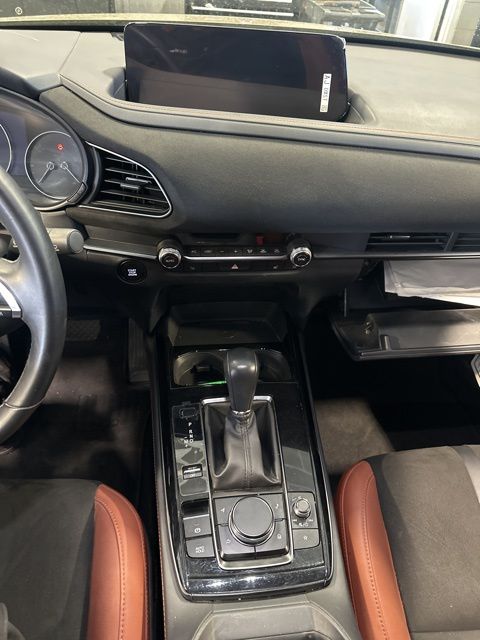 2025 Mazda CX-30 2.5 Carbon Turbo photo 3