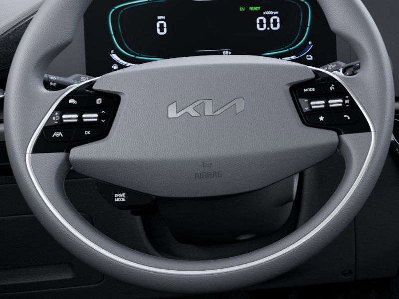2025 Kia Niro LX photo 14