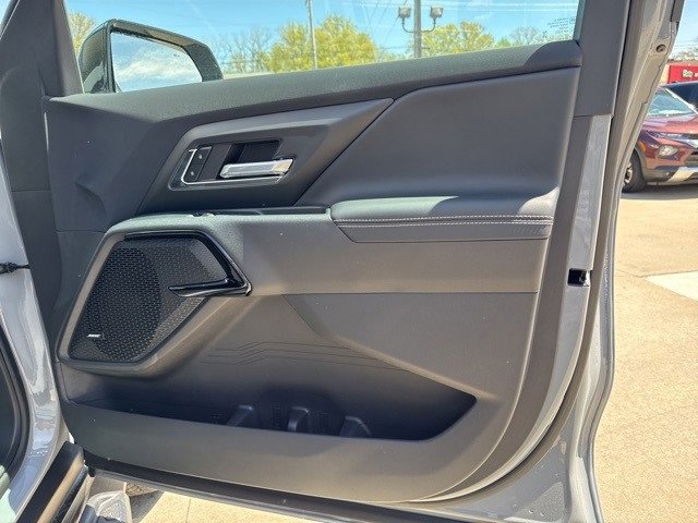 2025 Chevrolet Silverado EV LT photo 34