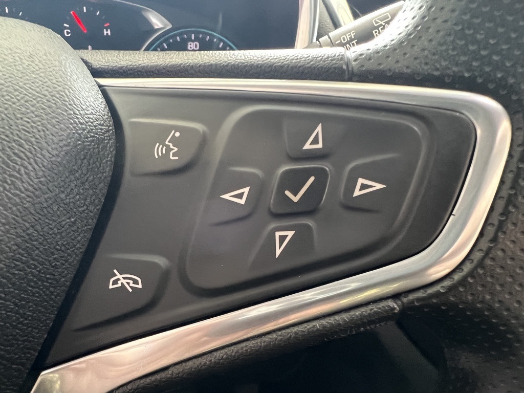 2020 Chevrolet Equinox LT photo 19