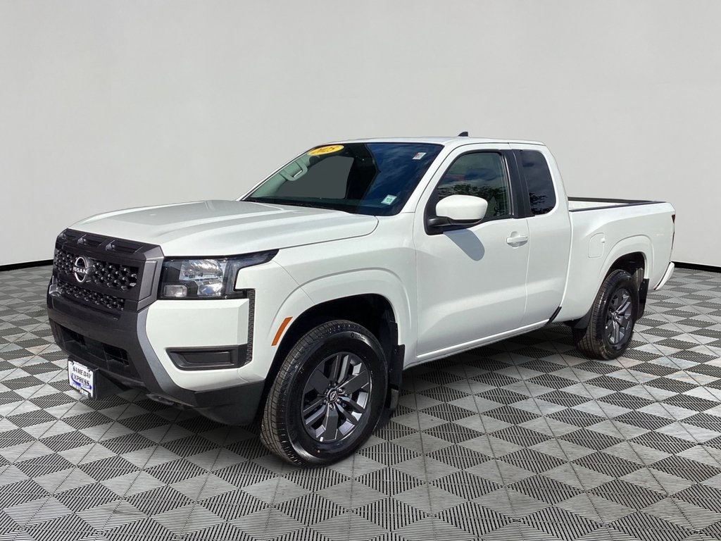 2025 Nissan Frontier SV photo 7