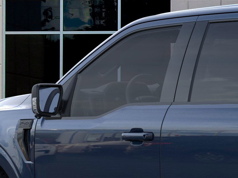 2025 Ford F-150 XLT photo 16