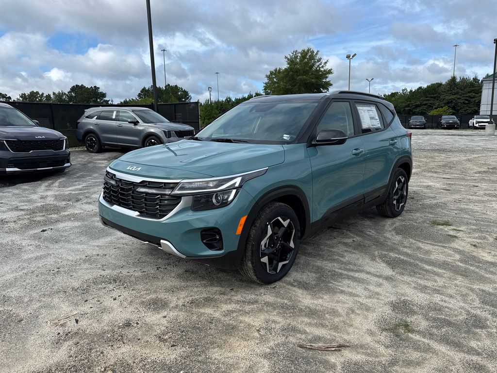 2025 Kia Seltos S photo 7