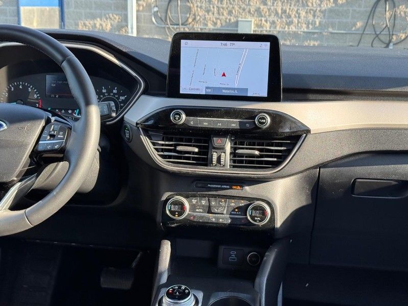 2021 Ford Escape SE photo 13