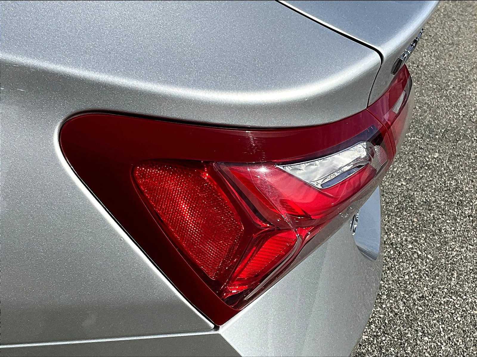 2019 Chevrolet Malibu 1LT photo 32