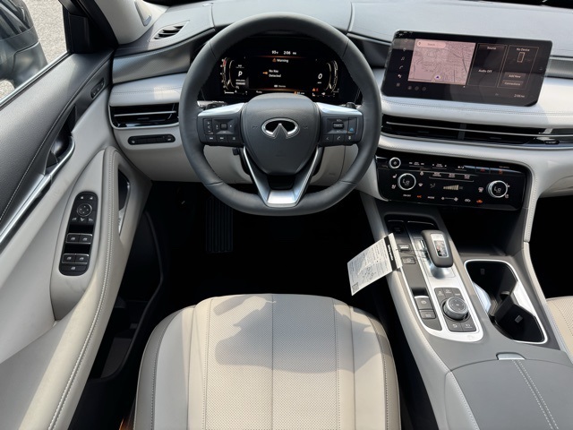 2026 Infiniti QX60 Luxe photo 12
