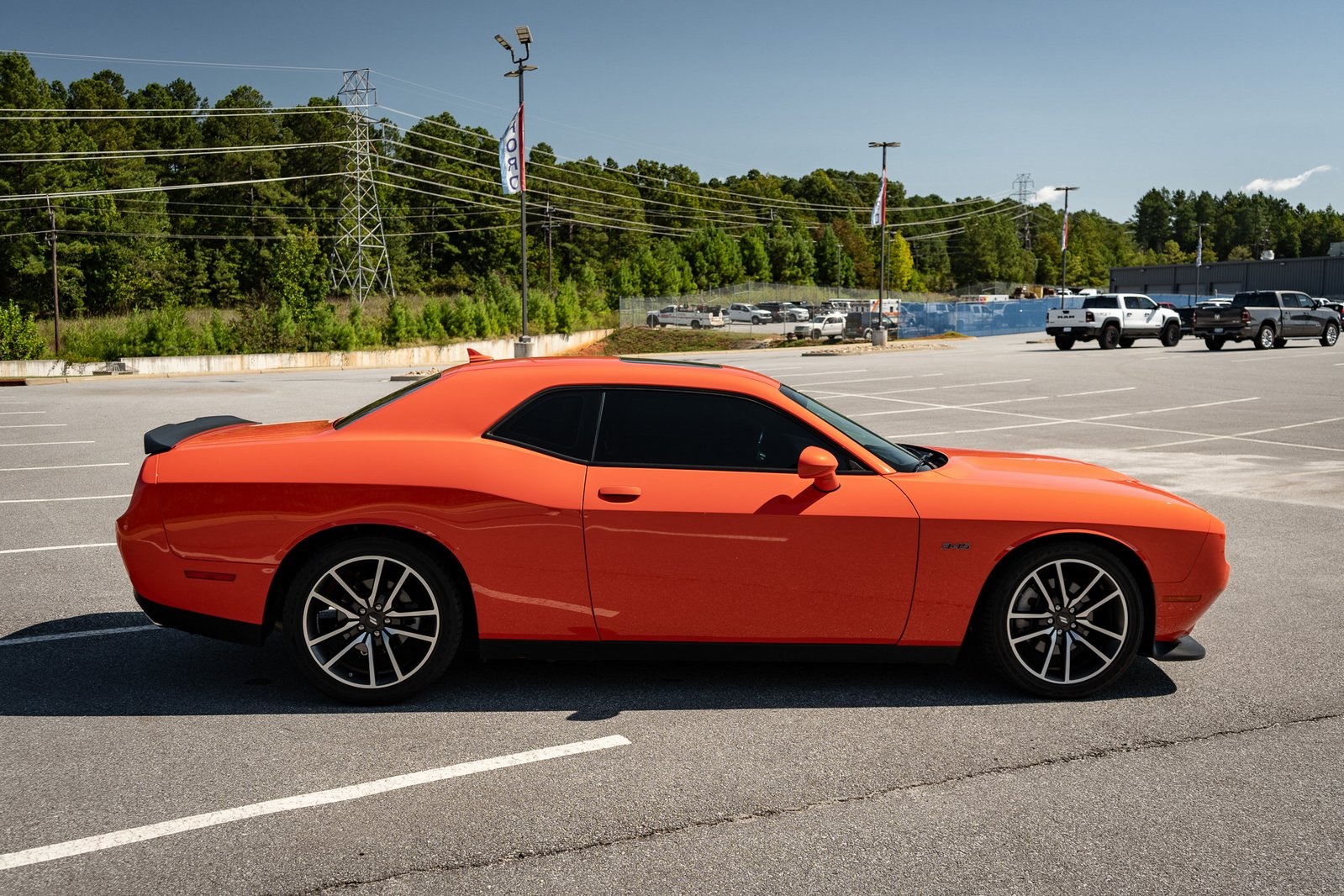 2023 Dodge Challenger R/T photo 10