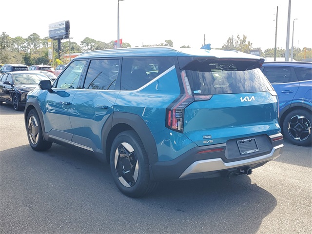 2026 Kia EV9 Wind photo 4