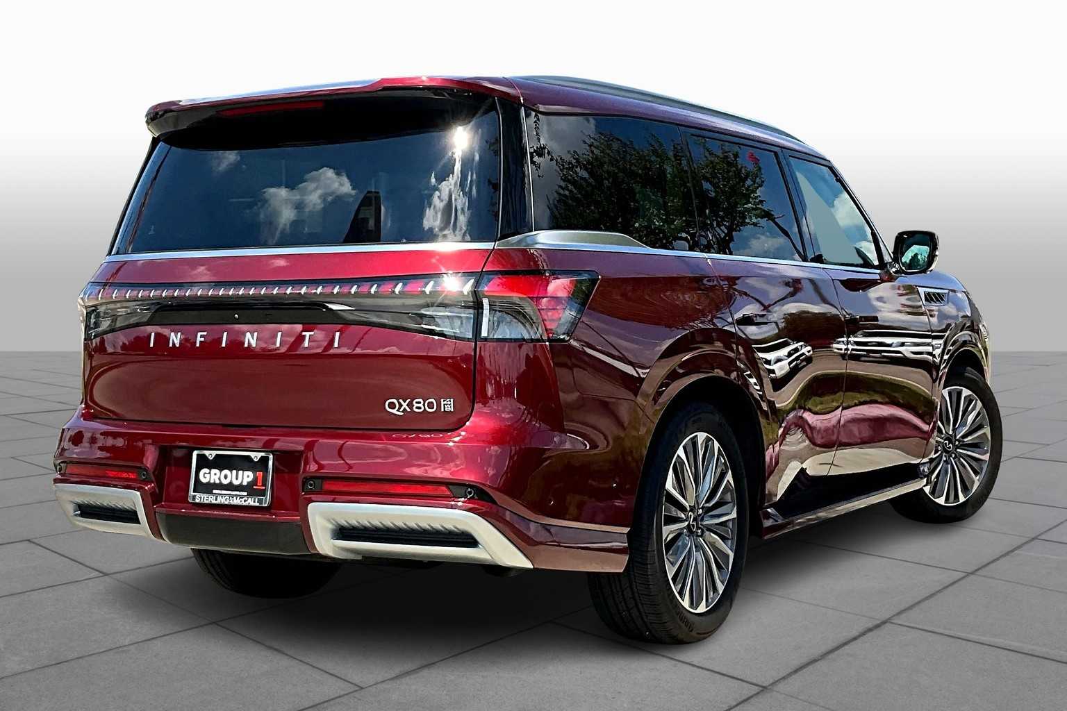 2025 Infiniti QX80 Sensory photo 11